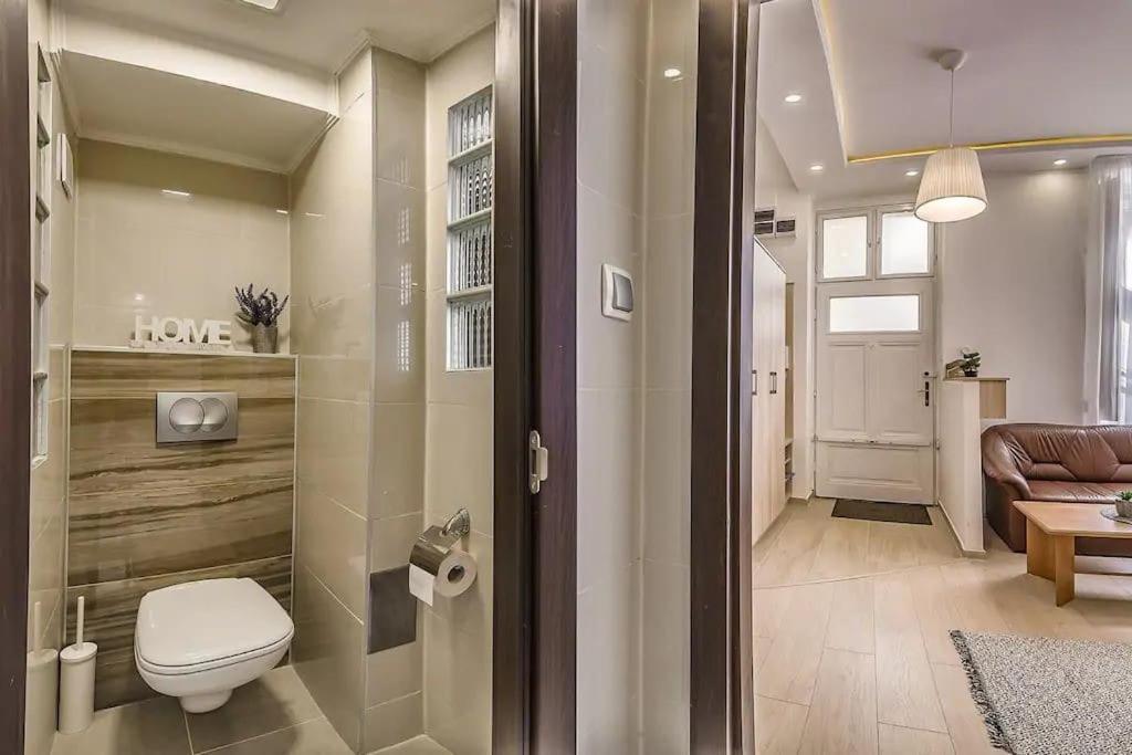 Szechenyi Renovated 2Br At Danube River Budapest Ngoại thất bức ảnh